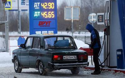 روسيا تفرض حظرًا على صادرات البنزين بسبب أزمة الطاقة العالمية