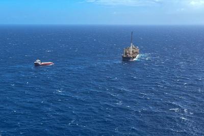 فاتك هذا المساء: النفط يصعد.. والعقود الآجلة للأسهم الأميركية تستقر