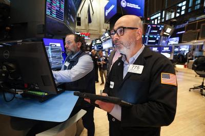 العقود الآجلة للأسهم الأميركية تتراجع بعد نتائج إنفيديا